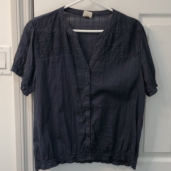 Blouse - Picture 1 of 5